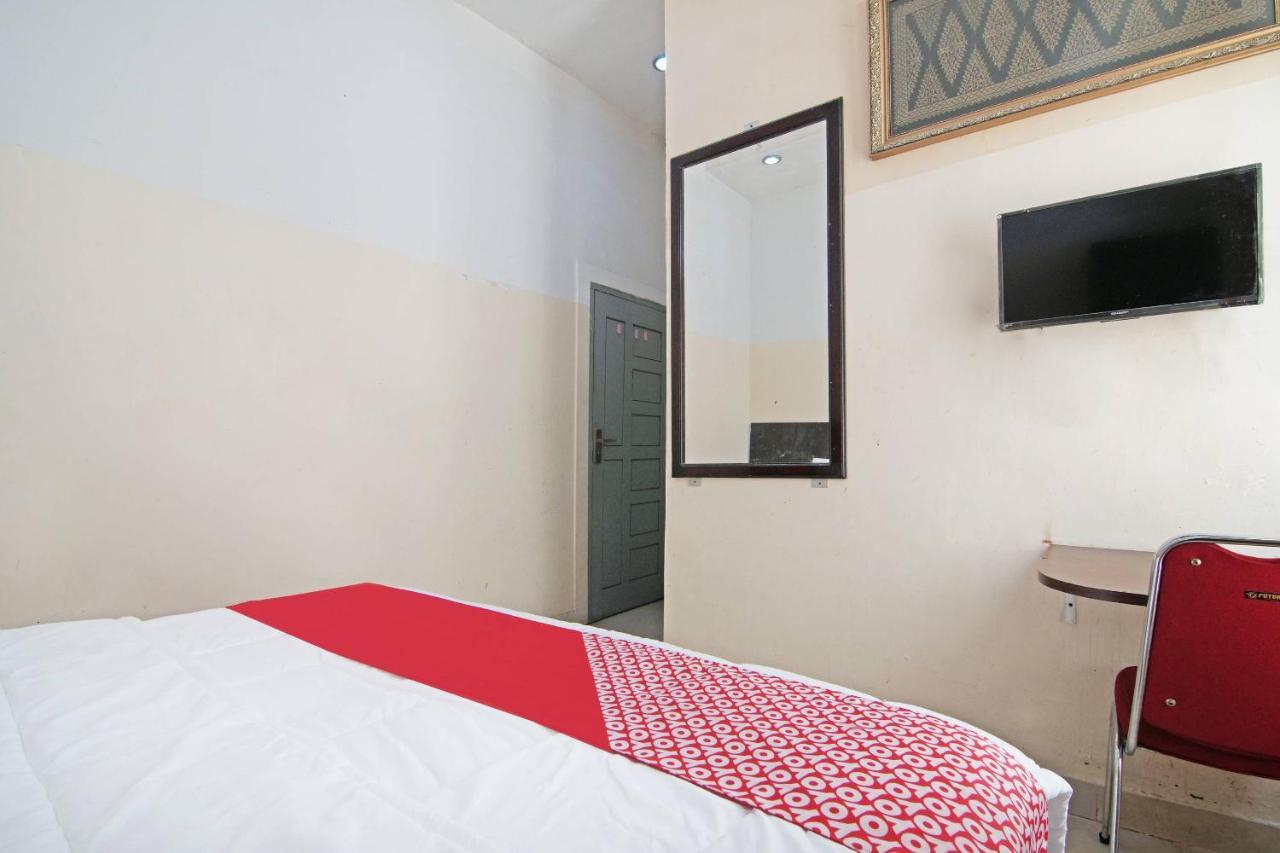 OYO 91510 Homestay Utama Syariah Pekanbaru Bagian luar foto