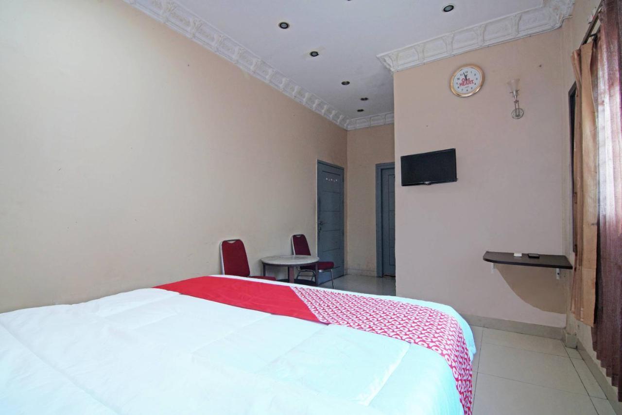 OYO 91510 Homestay Utama Syariah Pekanbaru Bagian luar foto