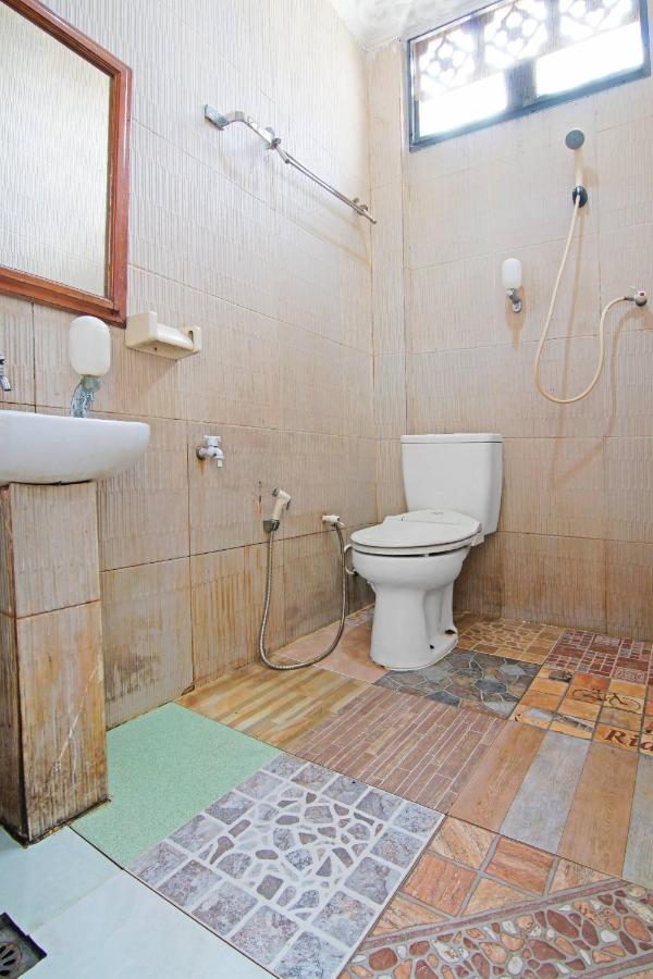 OYO 91510 Homestay Utama Syariah Pekanbaru Bagian luar foto
