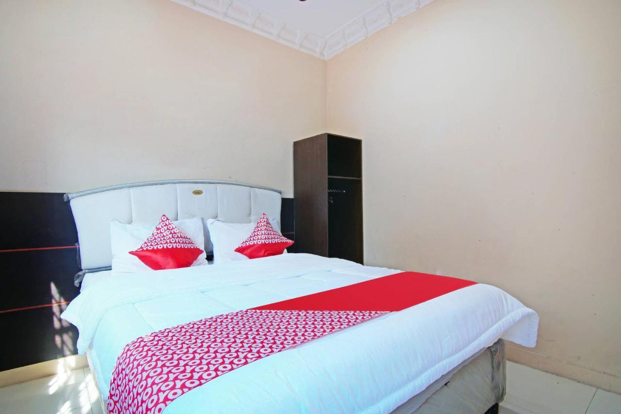 OYO 91510 Homestay Utama Syariah Pekanbaru Bagian luar foto