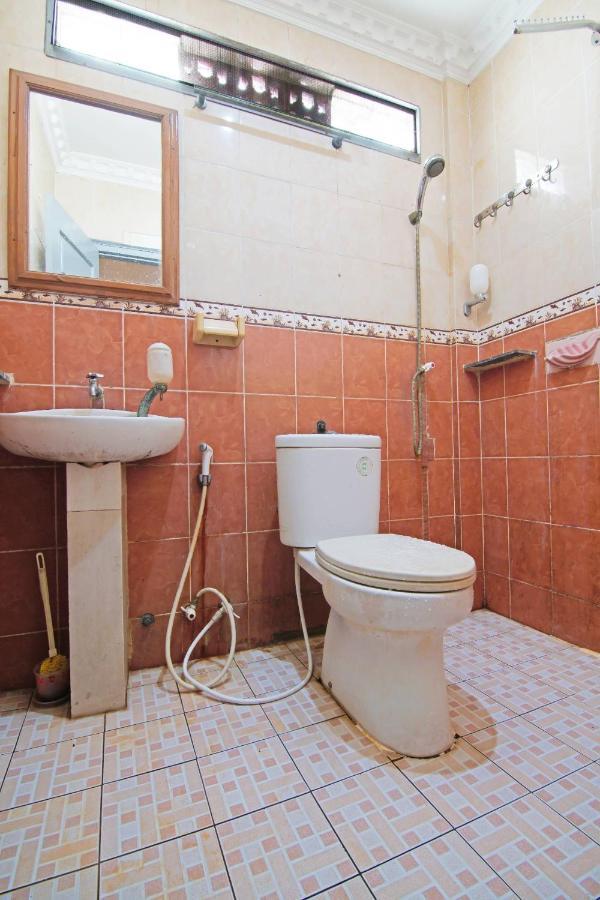 OYO 91510 Homestay Utama Syariah Pekanbaru Bagian luar foto